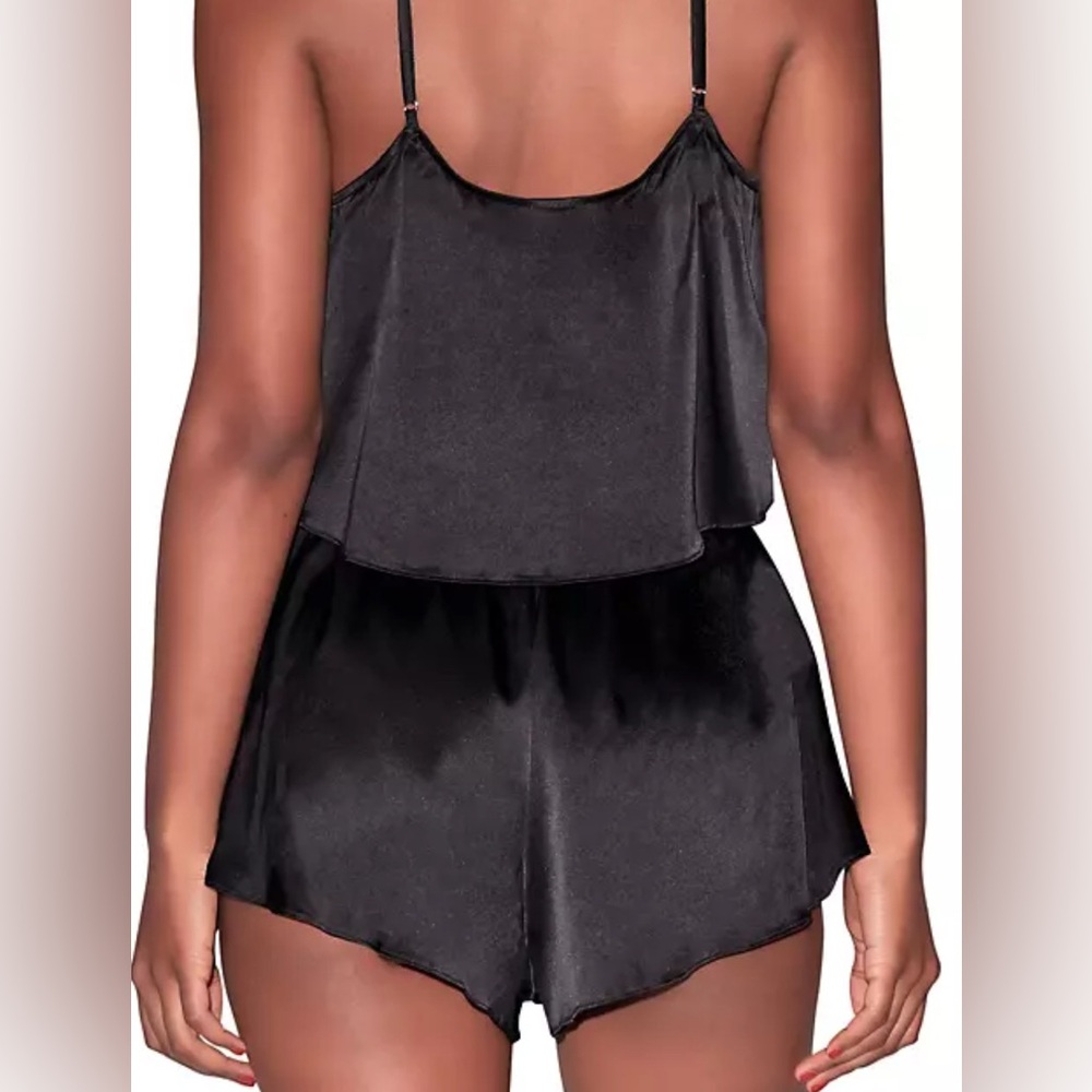 Victorias Secret 100% silk